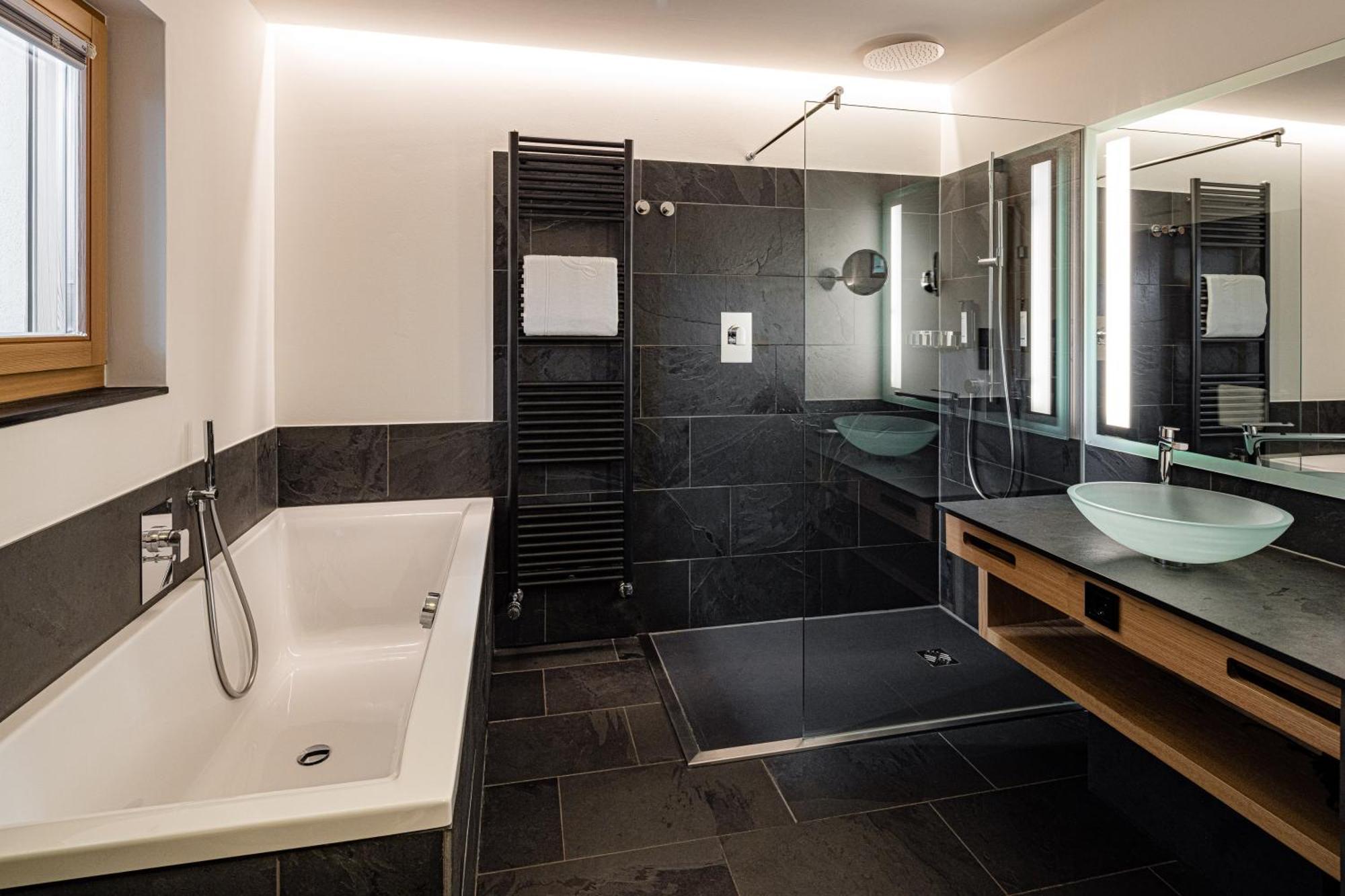 קאלדרו Lake Spa Hotel Seeleiten מראה חיצוני תמונה